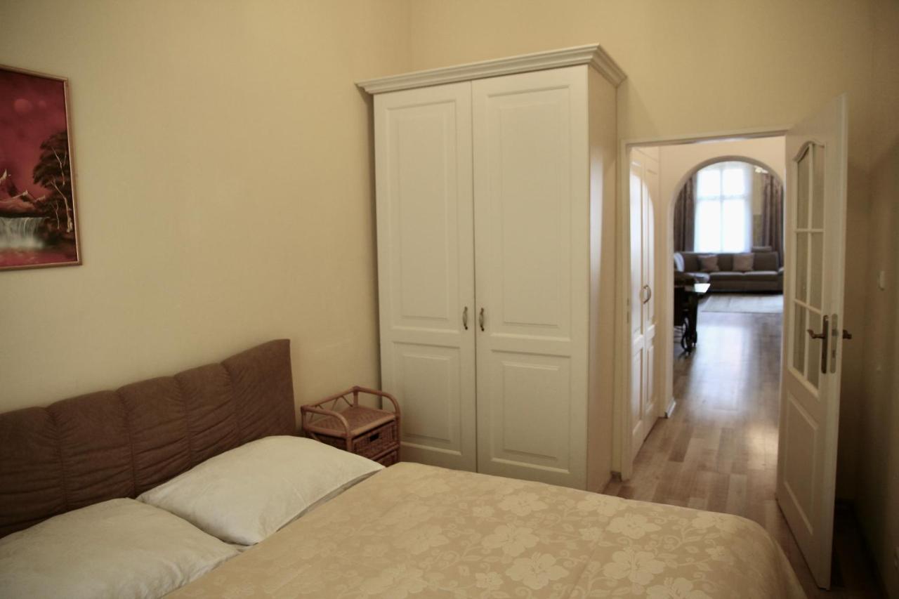 Apartman Sylva Na Stare Louce 42 Карлові Вари Екстер'єр фото